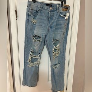 AERO Aeropostale 90’s Super High Rise Straight Light Wash Ripped Jeans Size 14R